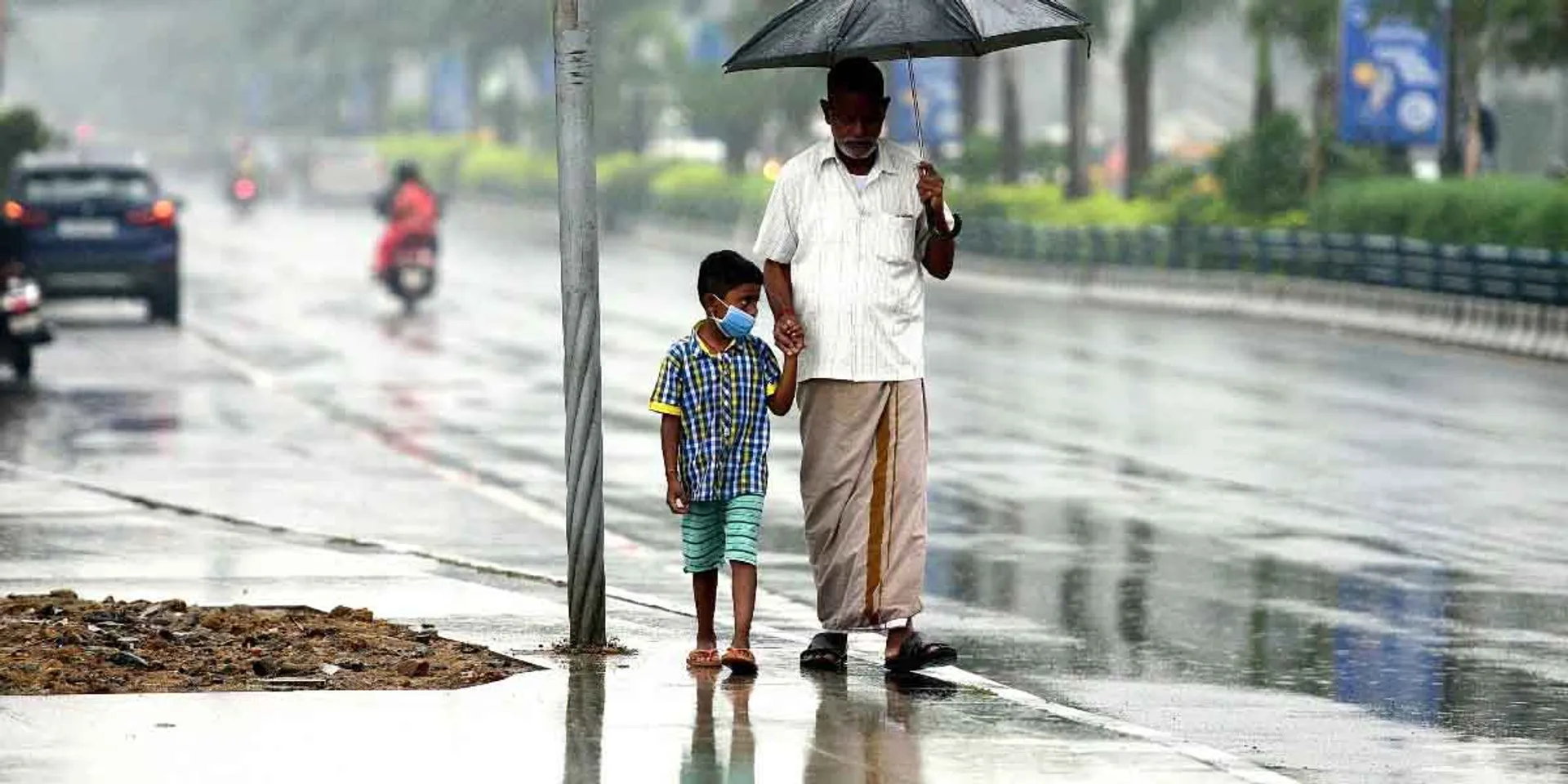 Chance of rain with thunder and lightning in Chennai!
